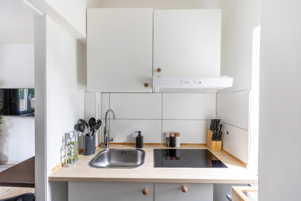 Perfekt Fuer 2! Wifi/ Netflix Apartment ดุยส์บูร์ก ภายนอก รูปภาพ