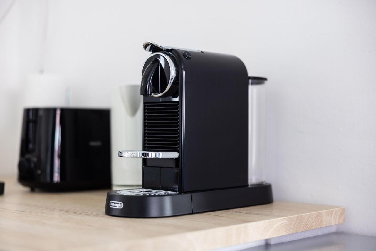 Perfekt Fuer 2! Wifi/ Netflix Apartment ดุยส์บูร์ก ภายนอก รูปภาพ